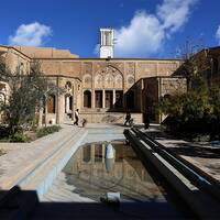 خانه بروجردی ها